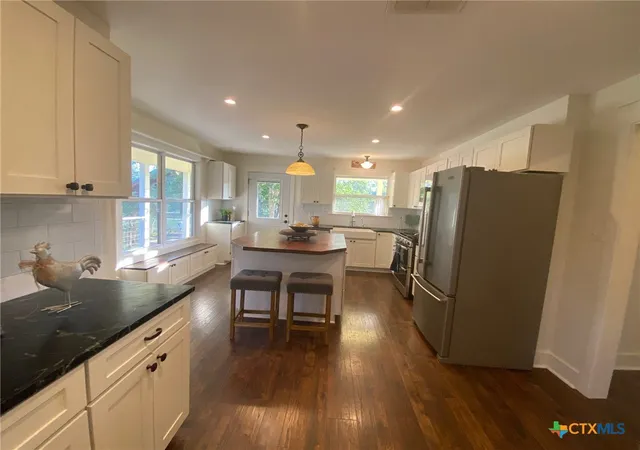 Photo 4 of Single family home for sale at 306 Plainview Rd, Wimberley, TX 78676 | MLS# 619242 | Listing updated on 2026-07-29