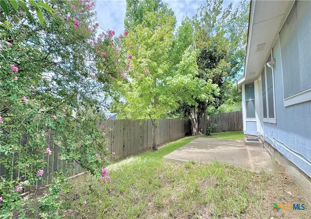 17th image of 902 Jasmine Trl, Georgetown, TX 78626 | MLS# 618764