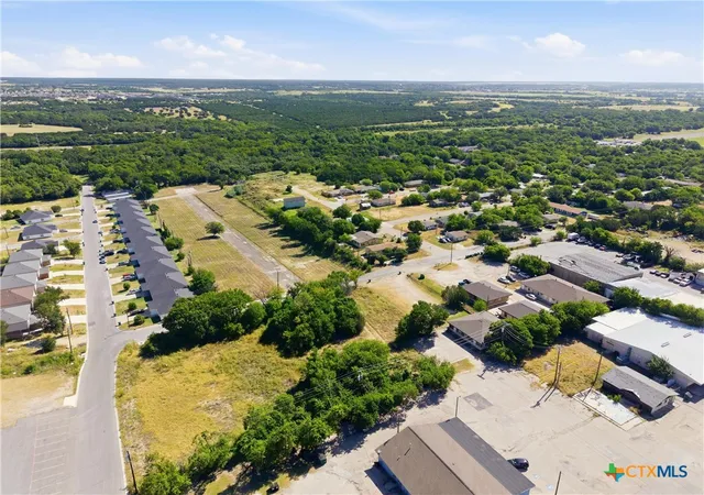 2nd image of 307 W Valley Rd, Harker Heights, TX 76548 | MLS# 619039