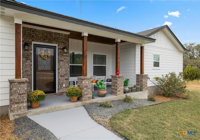 4th image of 1090 County Road 334, Burnet, TX 78611 | MLS# 619199