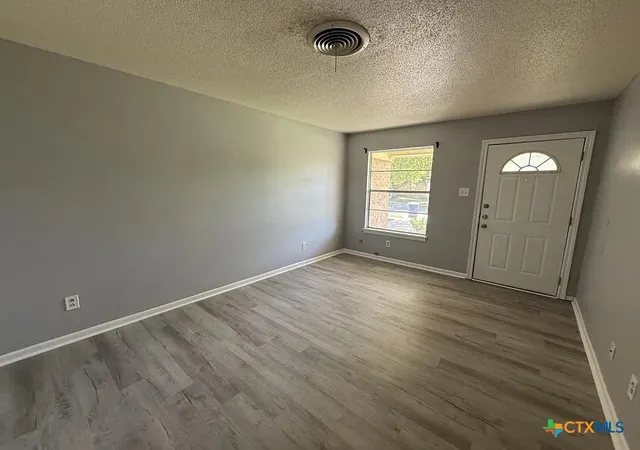 Photo 3 of Single family home for sale at 1204 S 7th Street, Copperas Cove, TX 76522 | MLS# 618602 | Listing updated on 2026-09-16