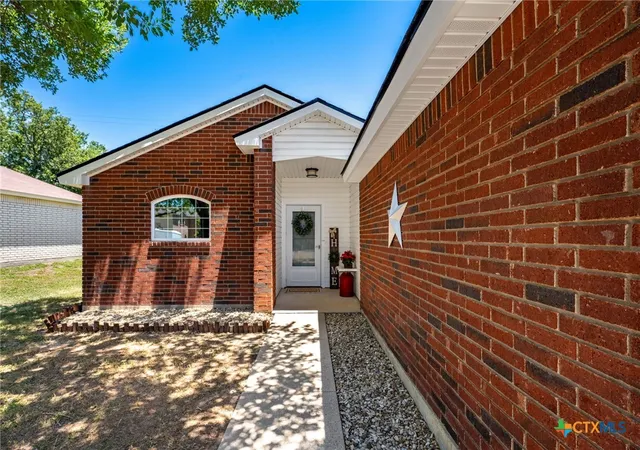 2nd image of 1710 Mattie Dr, Copperas Cove, TX 76522 | MLS# 619266