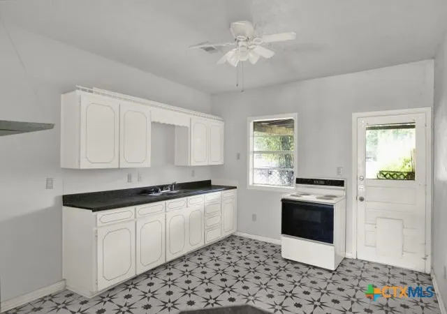 5th image of 620 E 8th Ave, Belton, TX 76513