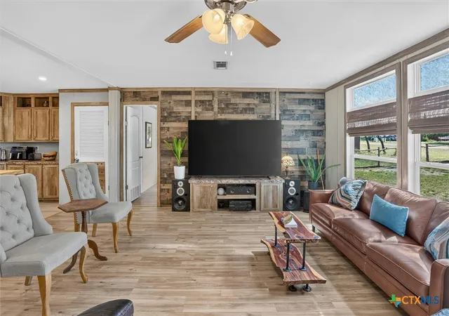 5th image of 418 Private Road 1505, Bandera, TX 78003 | MLS# 619440