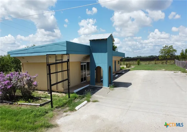 4th image of 16870 N Hwy 123, San Marcos, TX 78666 | MLS# 619449