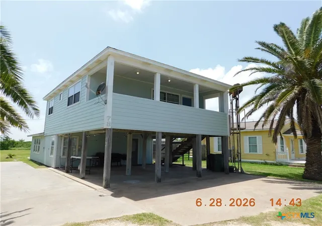 2nd image of 78 Port St, Port Lavaca, TX 77979 | MLS# 619508