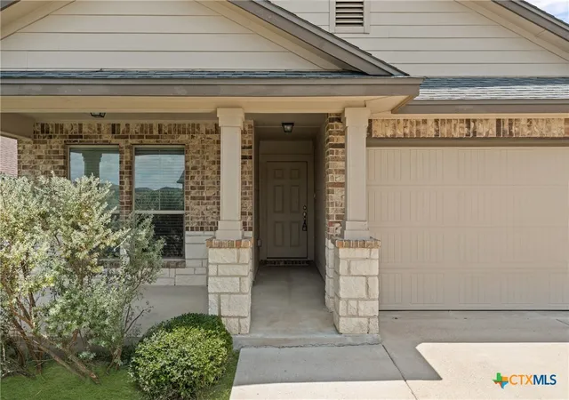 Photo 3 of Single family home for sale at 129 Bainbridge Rd, Temple, TX 76502 | MLS# 619154 | Listing updated on 2026-10-07