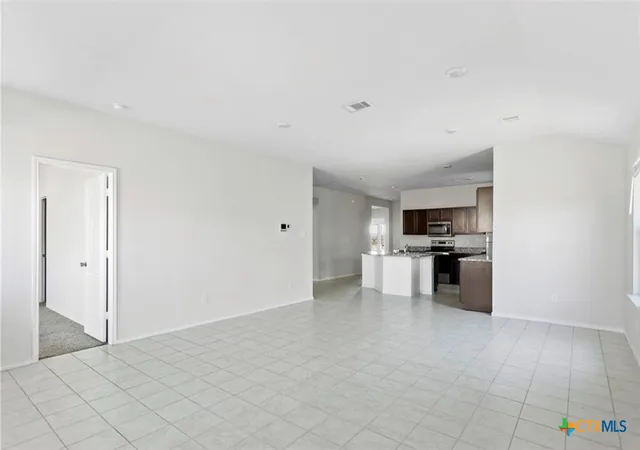Photo 3 of Single family home for sale at 4003 Arafel Ln, Killeen, TX 76542 | MLS# 619544 | Listing updated on 2026-09-24