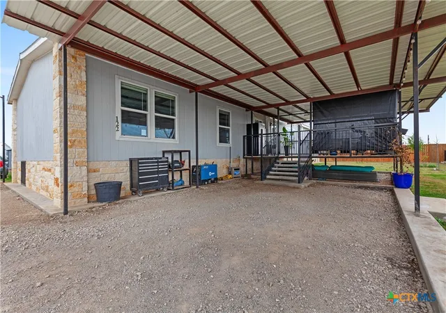 3rd image of 122 Kelp Gull Dr, Del Valle, TX 78617 | MLS# 619250