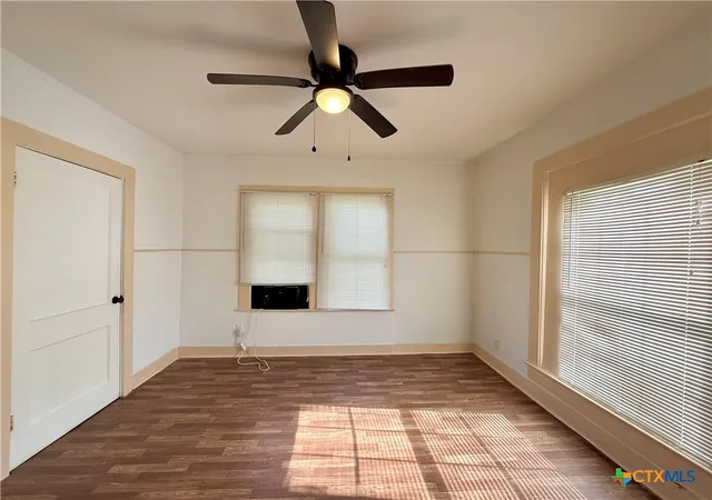 Photo 4 of Single family home for sale at 1006 N Goldman St, Victoria, TX 77901 | MLS# 619580 | Listing updated on 2026-07-14