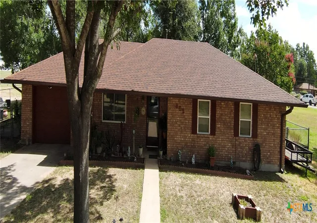 1st image of 802 W 25th Street, Cameron, TX 76520 | MLS# 618996