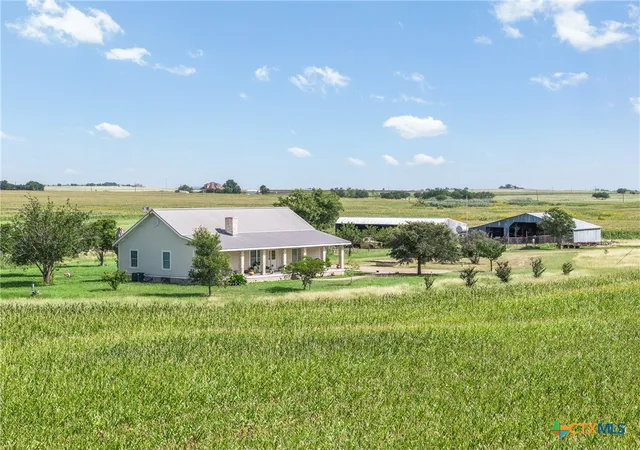 image of 18108 Werchan Ln, Coupland, TX 78615 | MLS# 617077