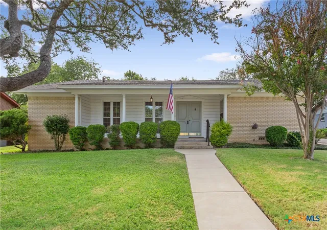 1st image of 207 Live Oak Dr, Harker Heights, TX 76548 | MLS# 619505