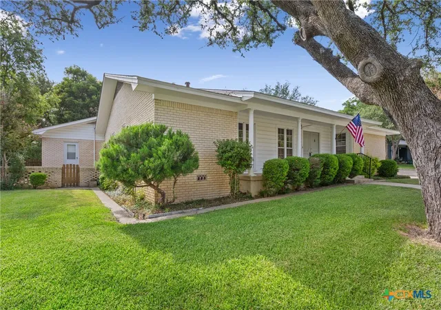 3rd image of 207 Live Oak Dr, Harker Heights, TX 76548 | MLS# 619505