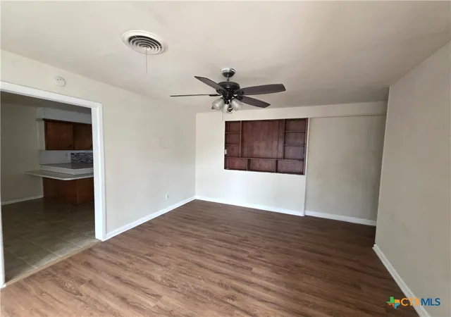 Photo 3 of Single family home for sale at 1411 Redondo Dr, Killeen, TX 76541 | MLS# 619529 | Listing updated on 2026-07-14
