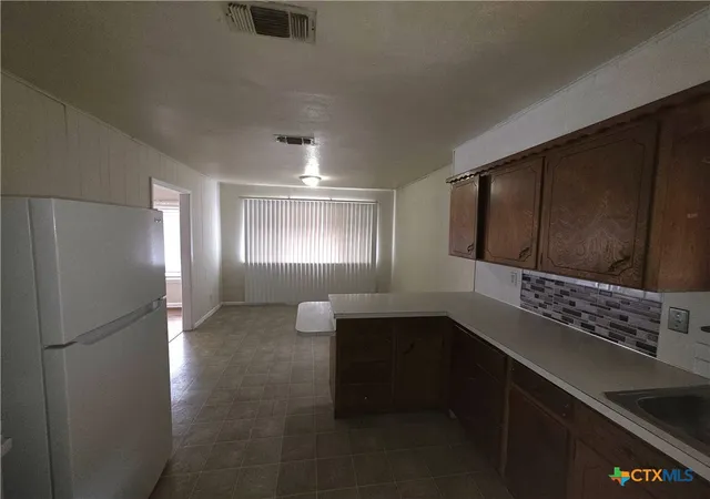 Photo 4 of Single family home for sale at 1411 Redondo Dr, Killeen, TX 76541 | MLS# 619529 | Listing updated on 2026-07-14