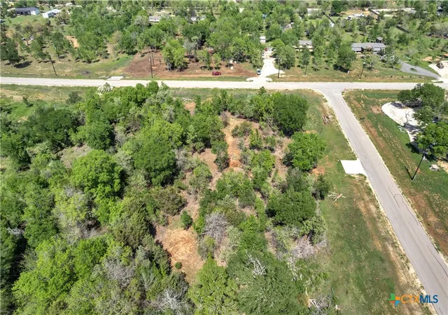 5th image of 114 Empire St, Elgin, TX 78621 | MLS# 619578