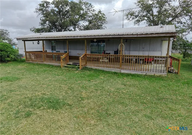 Photo 3 of Manufactured home for sale at 334 Johnson Farms Rd, Gonzales, TX 78629 | MLS# 619627 | Listing updated on 2026-07-25