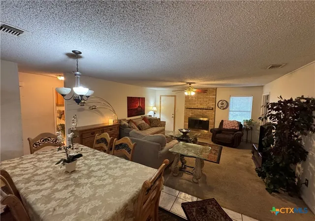 4th image of 202 Vanessa Ln, Victoria, TX 77901 | MLS# 619725