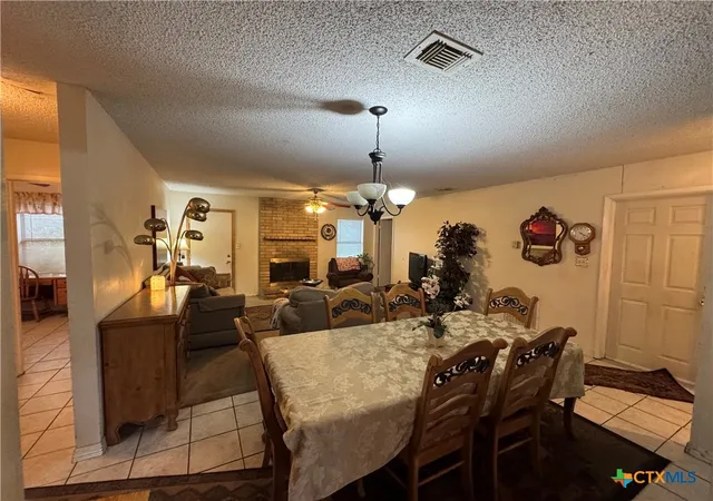 5th image of 202 Vanessa Ln, Victoria, TX 77901 | MLS# 619725