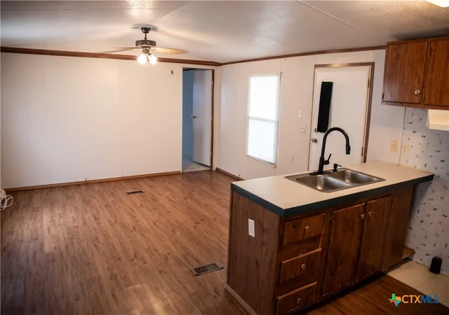 Photo 2 of Manufactured home for sale at 102 Harrison St, Victoria, TX 77904 | MLS# 619805 | Listing updated on 2026-07-24