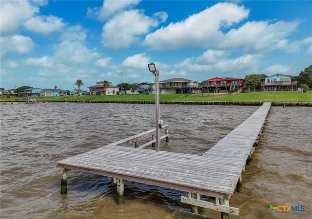 3rd image of 2116 W Bayshore Dr, Palacios, TX 77465 | MLS# 619809