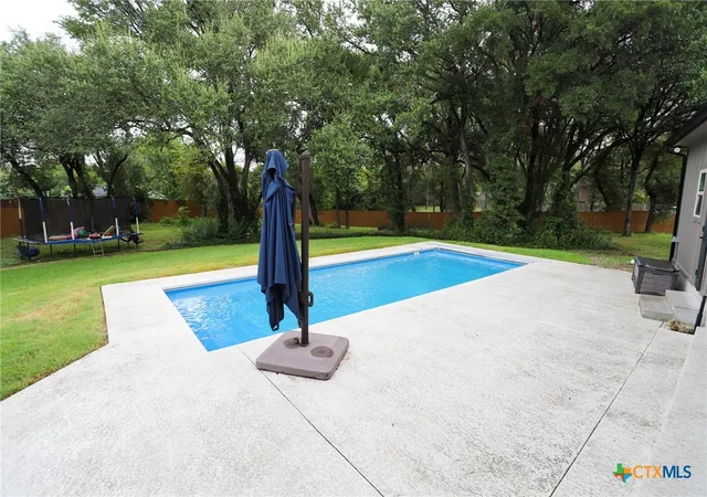 2nd image of 5 Connor Dr, Belton, TX 76513 | MLS# 619712