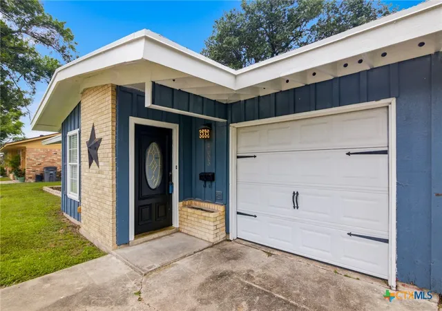 3rd image of 4605 Camellia St, Victoria, TX 77904 | MLS# 619857