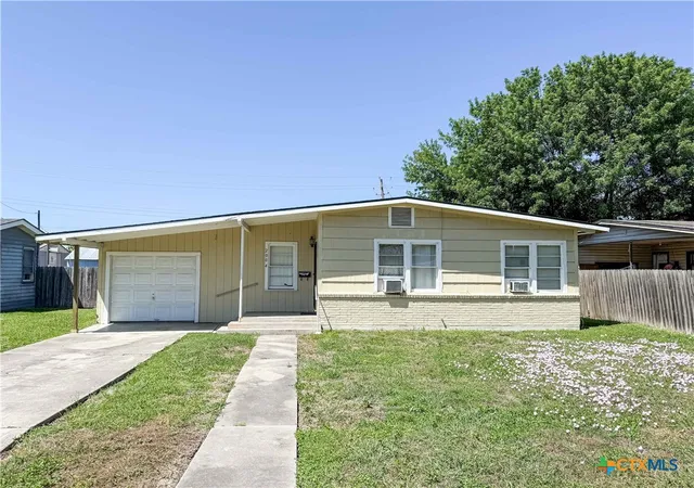 1st image of 2004 Navidad St, Victoria, TX 77901 | MLS# 619883