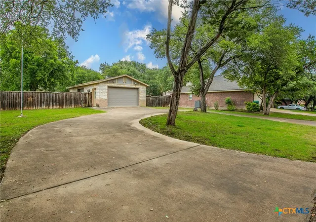 3rd image of 1 Roy Bean Dr, Belton, TX 76513 | MLS# 619486