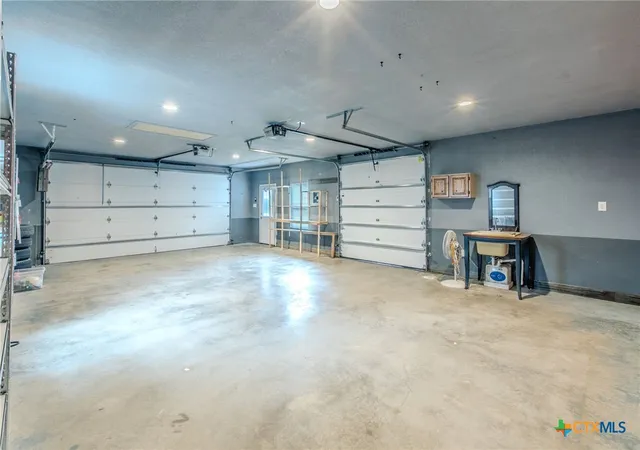 4th image of 1 Roy Bean Dr, Belton, TX 76513 | MLS# 619486