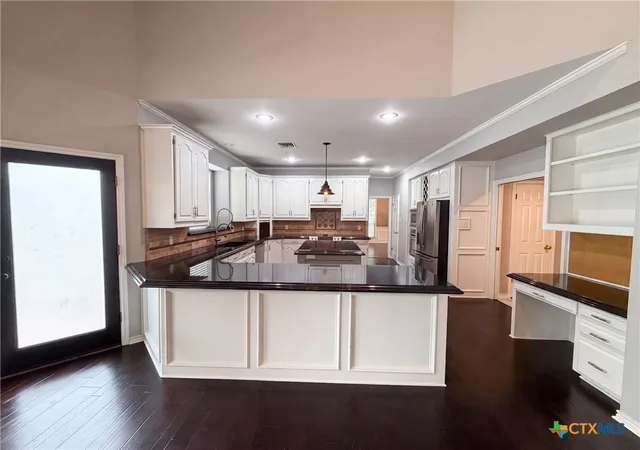 Photo 2 of Single family home for sale at 2717 Wickersham Dr, Temple, TX 76502 | MLS# 619896 | Listing updated on 2026-10-08