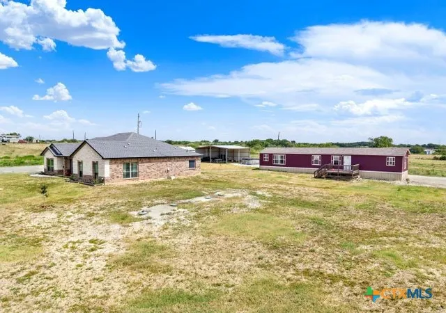 3rd image of 12090 Hunt Hill Rd, Rogers, TX 76569 | MLS# 619831