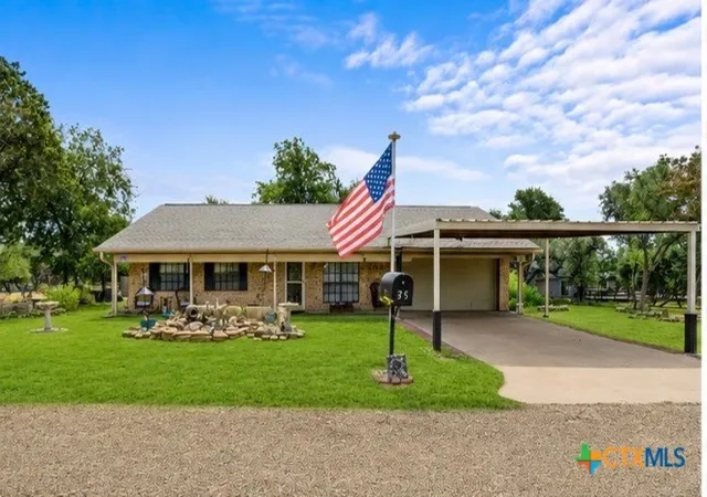 2nd image of 35 Hickory Dr, Belton, TX 76513 | MLS# 619927