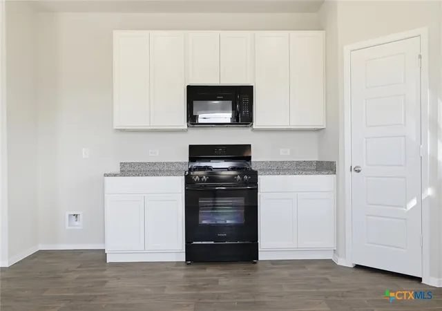 Photo 4 of Single family home for sale at 2326 Croaker Crk, San Antonio, TX 78245 | MLS# 619959 | Listing updated on 2026-10-07