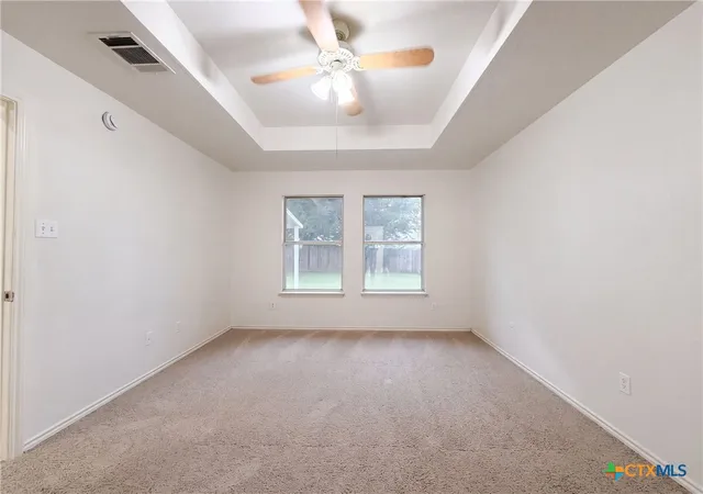 Photo 3 of Single family home for sale at 129 Meadowbrook Dr, Temple, TX 76502 | MLS# 619988 | Listing updated on 2026-10-08