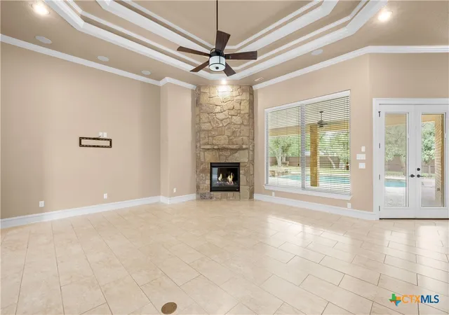 Photo 3 of Single family home for sale at 12 Lago Verde Ln, Belton, TX 76513 | MLS# 619899 | Listing updated on 2026-10-07