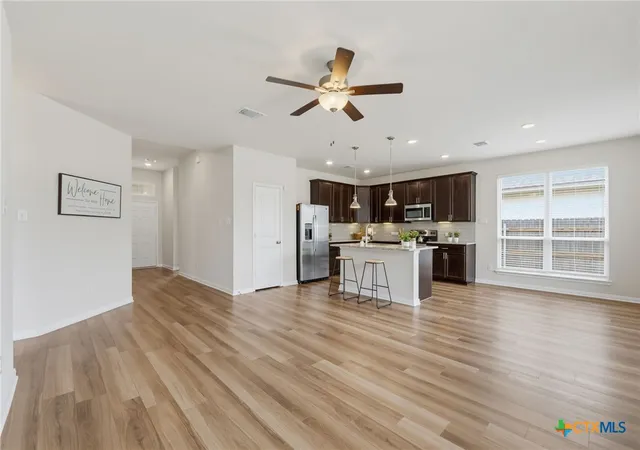 3rd image of 6406 Golden Gate Dr, Killeen, TX 76549 | MLS# 619891