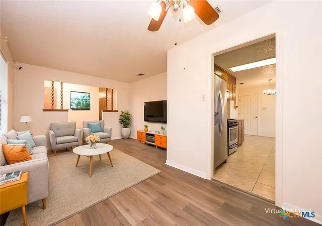 4th image of 1301 Daude Ave, Killeen, TX 76549 | MLS# 619123