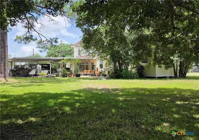 30th image of 602 W Live Oak St, Edna, TX 77957 | MLS# 619433