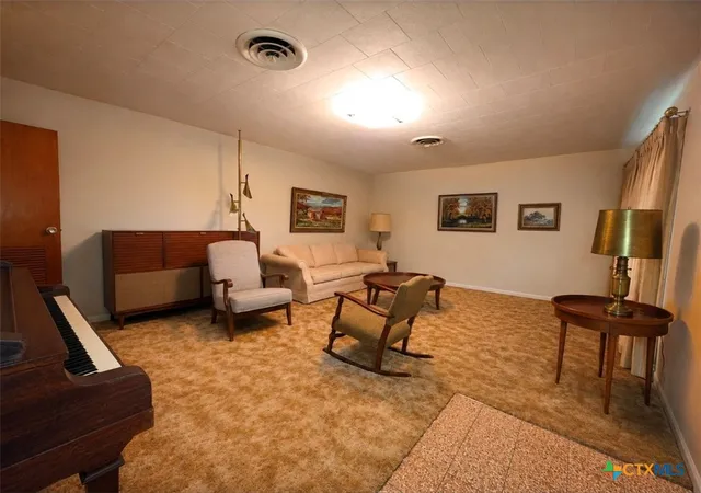 Photo 4 of Single family home for sale at 518 N San Patricio St, Goliad, TX 77963 | MLS# 620036 | Listing updated on 2026-07-19