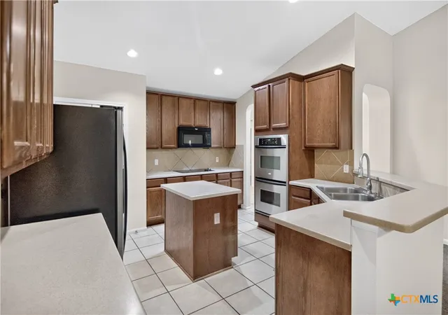 2nd image of 6001 Graphite Dr, Killeen, TX 76542 | MLS# 620076