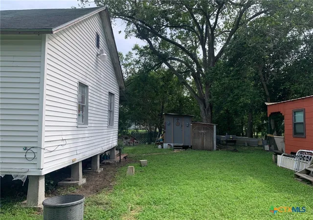Photo 3 of Single family home for sale at 508 Stockdale St, Cuero, TX 77954 | MLS# 619967 | Listing updated on 2026-07-22