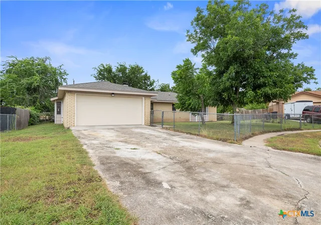 Photo 2 of Single family home for sale at 3607 Plains Dr, Killeen, TX 76542 | MLS# 620062 | Listing updated on 2026-07-20