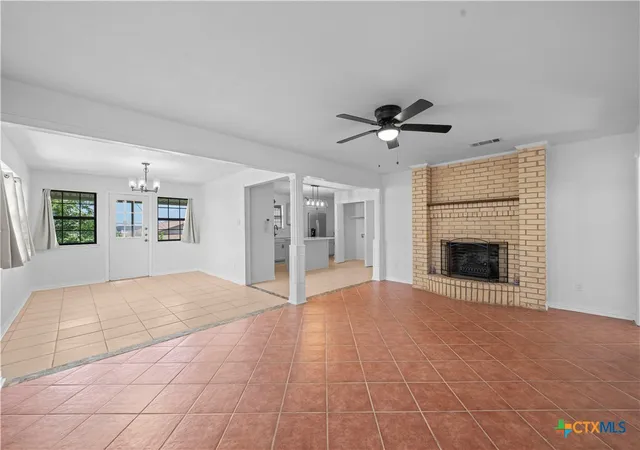 Photo 3 of Single family home for sale at 3607 Plains Dr, Killeen, TX 76542 | MLS# 620062 | Listing updated on 2026-07-20