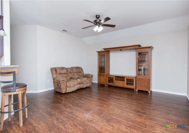 2nd image of 202 Diane Dr, Moody, TX 76557 | MLS# 620080