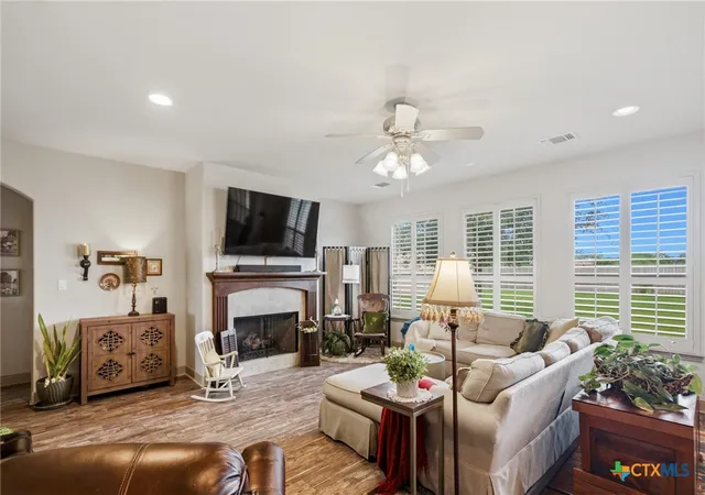 Photo 2 of Single family home for sale at 114 Terra Vista Ranch Rd, Victoria, TX 77904 | MLS# 620020 | Listing updated on 2026-07-27