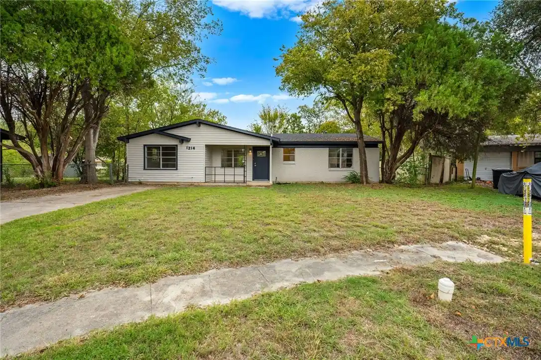 Single family home for sale at 1214 Ridgemont, Killeen, TX 76549 | MLS# 617166
