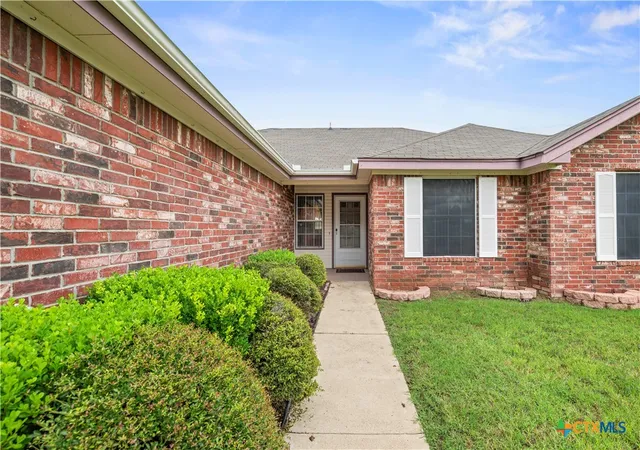 2nd image of 438 Hollow Dr, Killeen, TX 76542 | MLS# 620006