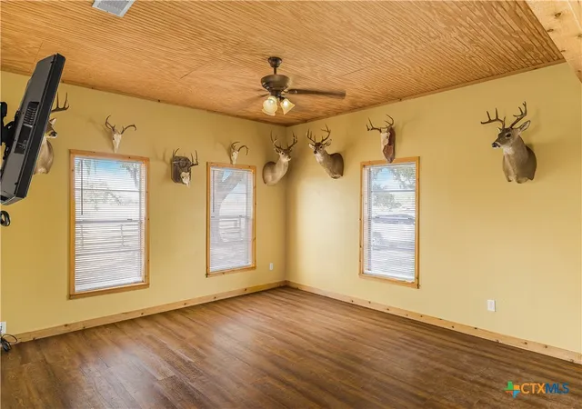 Photo 4 of Single family home for sale at 4526 E State Hwy 111, Yoakum, TX 77995 | MLS# 620131 | Listing updated on 2026-07-20